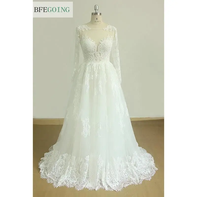 Кружевное фатиновое платье с аппликацией в виде ТРАПЕЦИЕВИДНОЕ свадебное