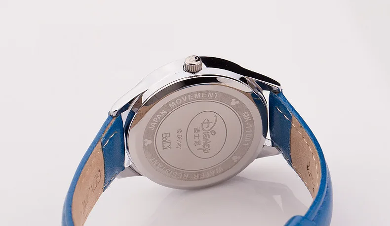 Женские часы от бренда Disney Оригинальные кожаные женские с номером Микки Мауса 30 м