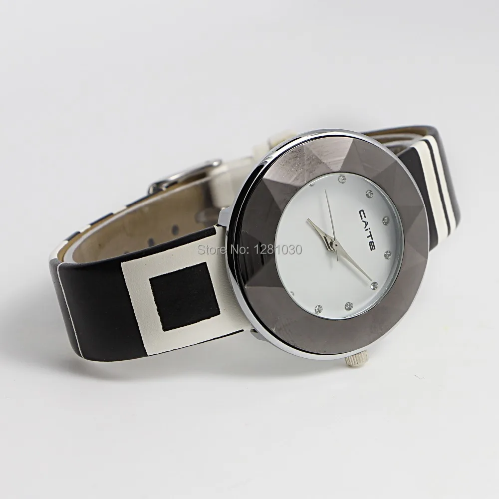 Men's casual fashion quartz watch sport watches ladies business simple free delivery 7018 |