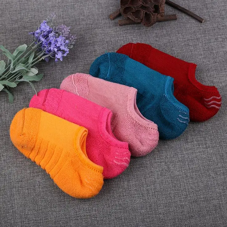 multi colors 2 12 шт. = 6 пар/партия, хлопковые женские толстые невидимые носки ярких цветов Нескользящие зимние весенний тапочек качественный двухканальный модуль заниженные носки - Цвет: multi colors 2