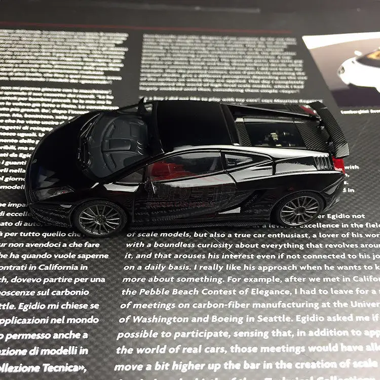 Специальная цена на литье под давлением металлический Lamborghini Gallardo Настольный дисплей коллекция моделей игрушек для детей