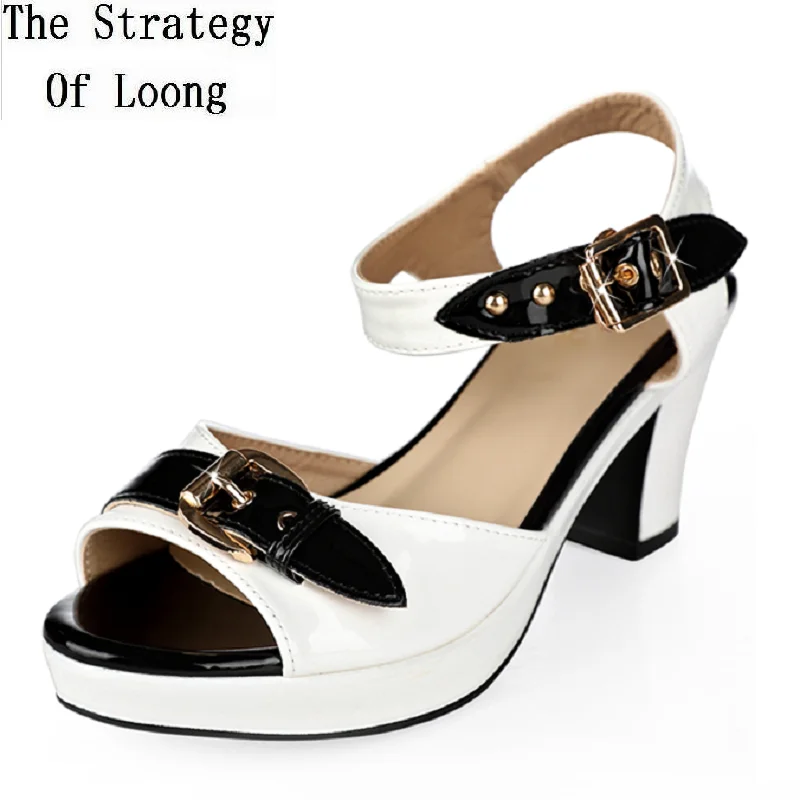 Женские босоножки с открытым носком и ремешком на щиколотке разноцветная обувь