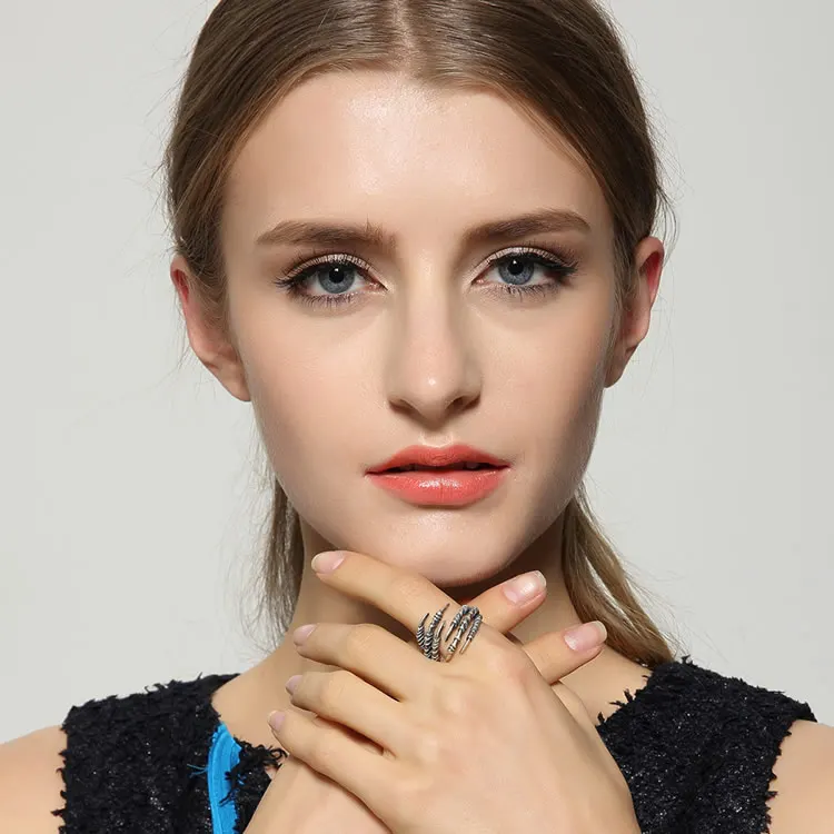 Кольцо в виде когтя орла из серебра стиле унисекс | Украшения и аксессуары