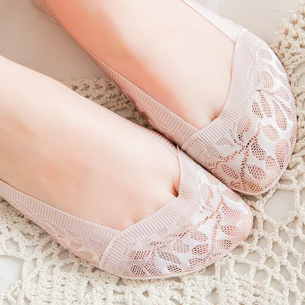 Women's lace socks invisible Non-slip Silicone Shallow mouth Breathable Ice silk 2019 new Cute Candy colors Socks | Женская одежда