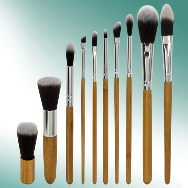 

10pc Bamboo Pro Makeup Brush Set with Storage Pouch