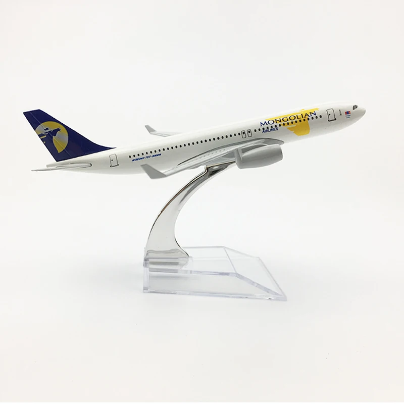 Бесплатная доставка монгольские авиалинии модель самолета Боинг 767 16 см литье