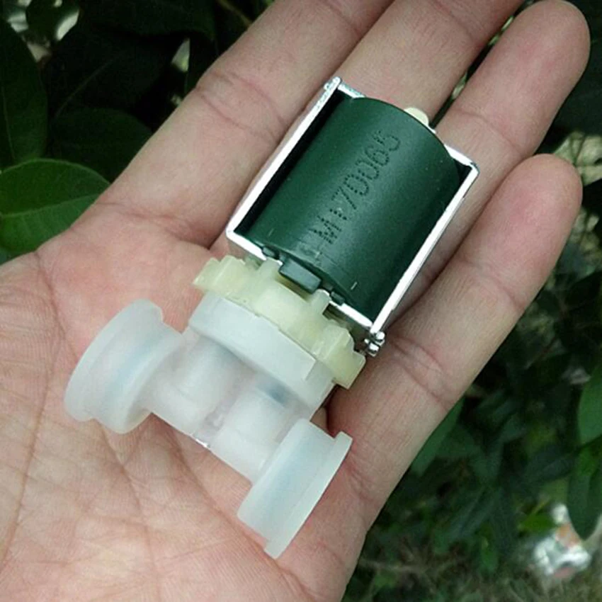 Мембранный насос с сопротивлением коррозии 24 В переменного тока 9 Вт |