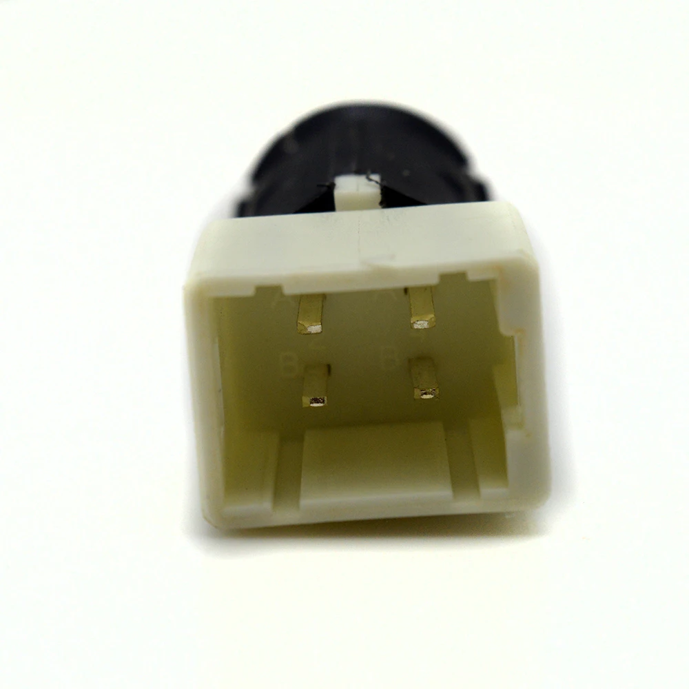 Стоп светильник для Nissan Primastar Kubistar RENAULT Clio Espace Kangoo Лагуна Trafic 77 00 414 988|brake light switch|nissan