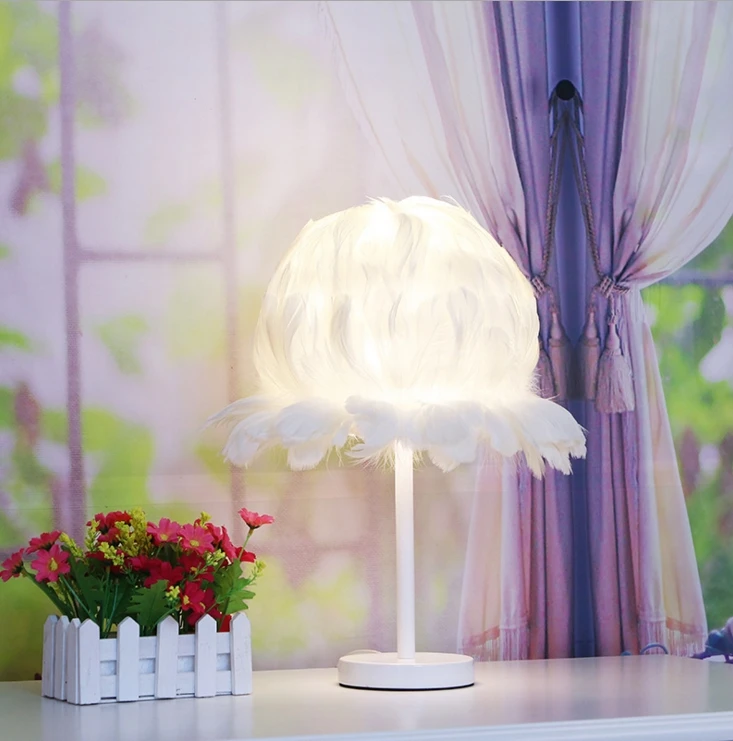 Настольная лампа Перо Гостиная Лампы для мотоциклов стол Ночные светильники