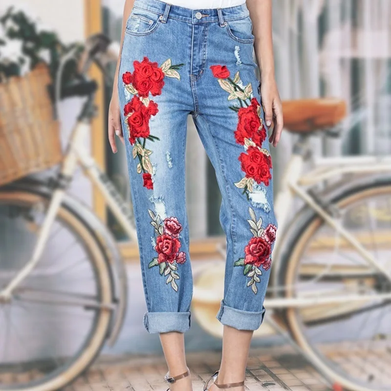 Женские джинсы с вышивкой Mom jeans в Корейском стиле розами модель 2018 года TA910| |