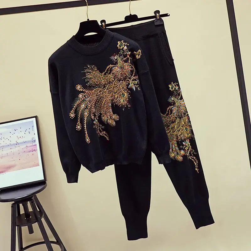 

Embroidery 2 Piece Set Women Sweater Suit Sets Spring 2019 New Knitted Sweater Pants Tracksuits Women Casual Knitted Trouser Set