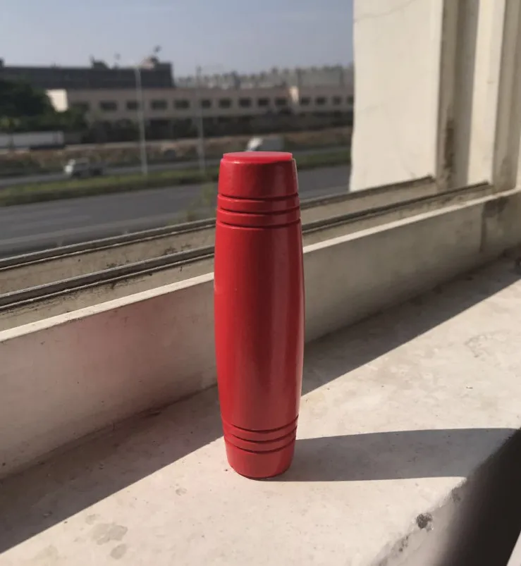 Японские настольные флип-игрушки Mokuru Rollver декомпрессионный стержень бук стакан Настольный фиджет палка снятие стресса фокус антистресс - Цвет: JJ72133-1