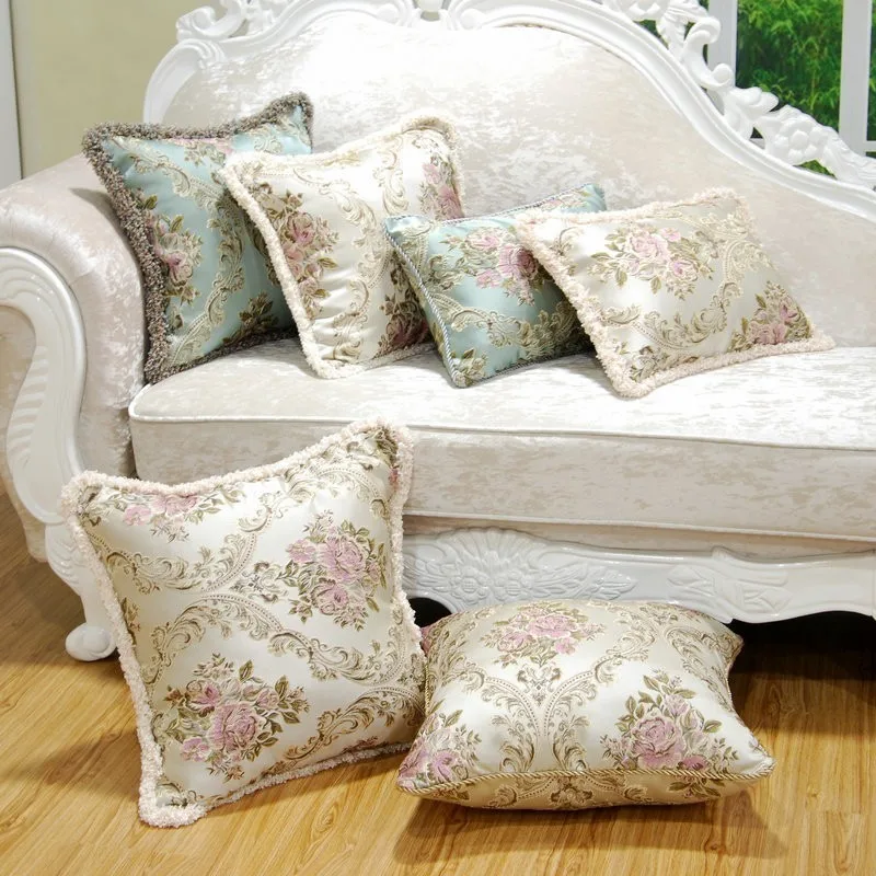 New European high-end jacquard British moonlight sofa car waist back with pillowcase without core | Дом и сад