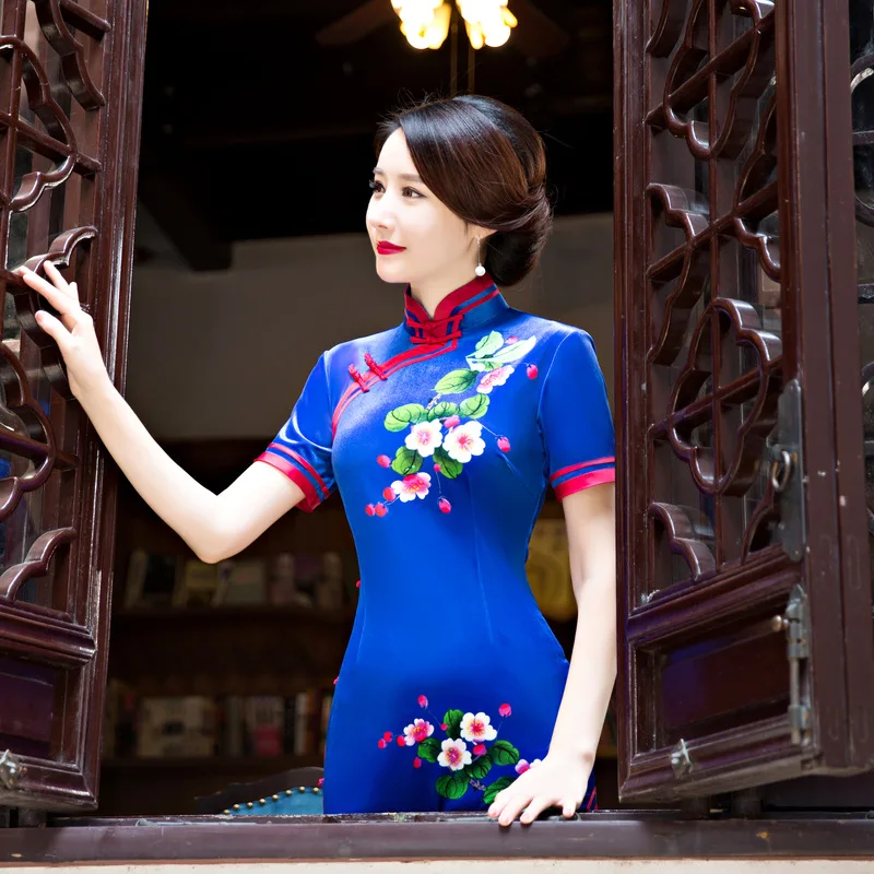 Китайское женское вельветовое платье длинное синее Ципао вечернее