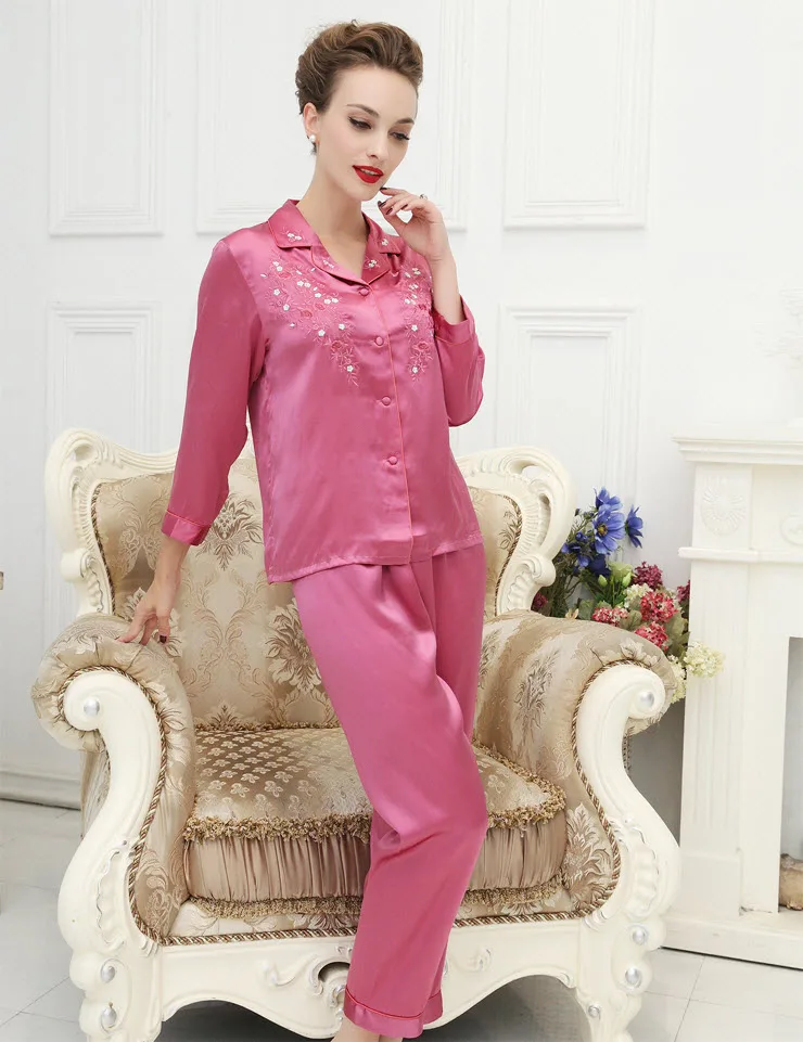 Женский пижамный комплект из двух предметов 100% шелк тутового цвета с вышивкой