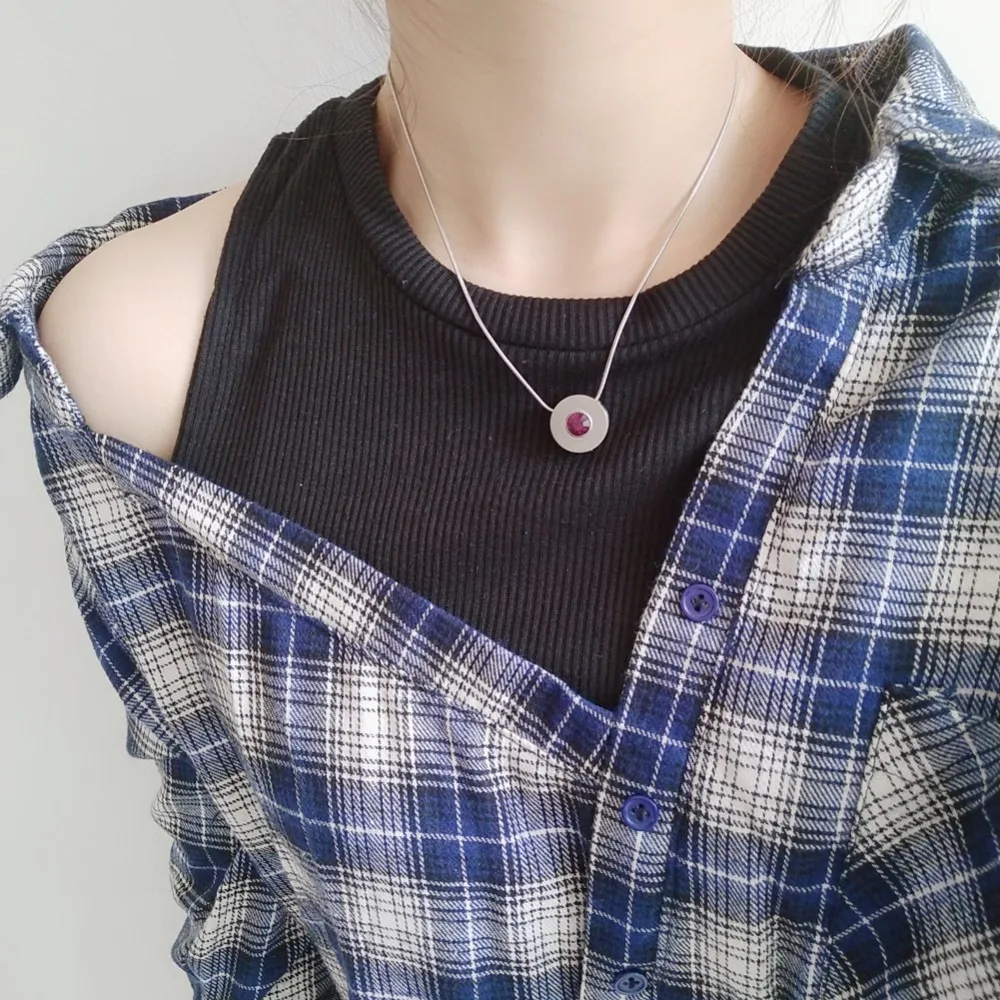 

New 7mm Wine Red Cubic Zirconia Inlay Round Circle Pure Titanium Pendant Necklace Women Ladies Stylish Sweater Chain Jewelry