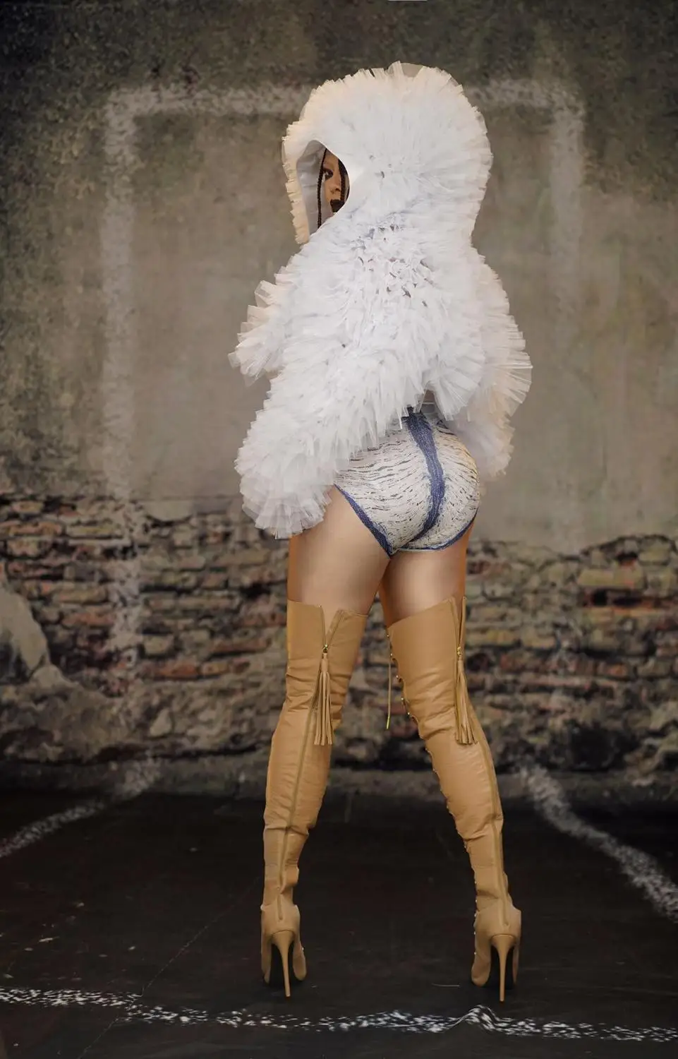 Женская новая белая куртка с капюшоном из искусственного меха пальто Женский