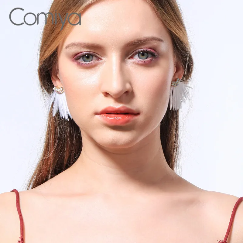 Серьги-пусеты Comiya Gotic с акриловым жемчугом элегантные серьги-гвоздики золотого