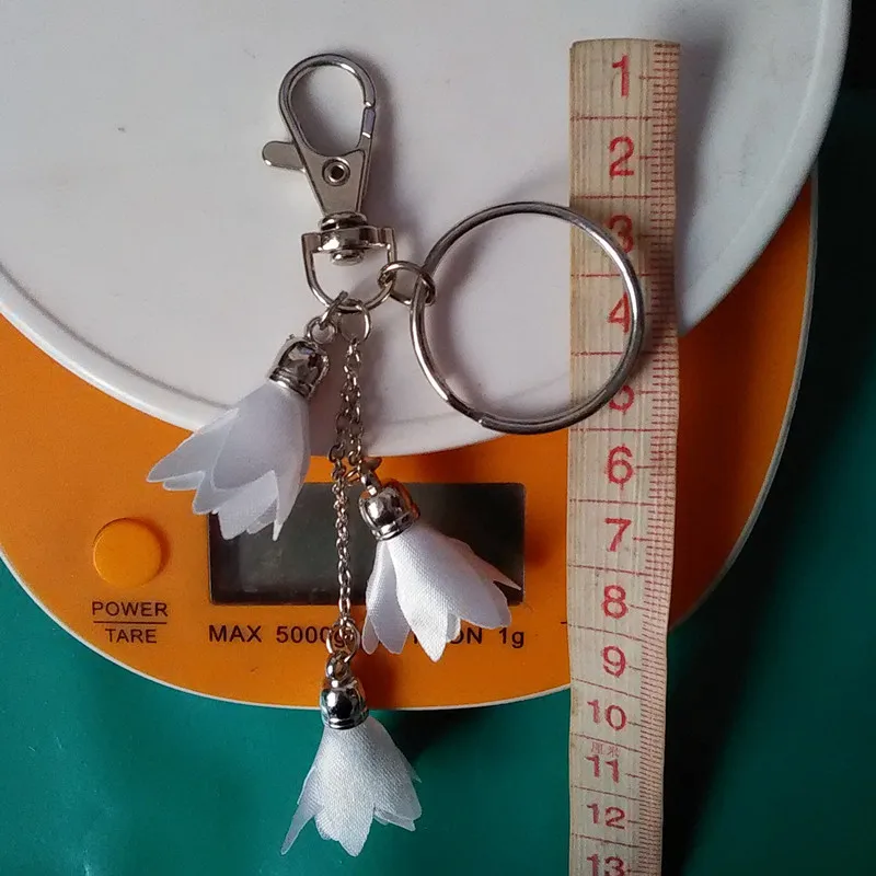 2017New Стиль Серебряная цепочка Шелковый цветок сумка с помпонами брелок для