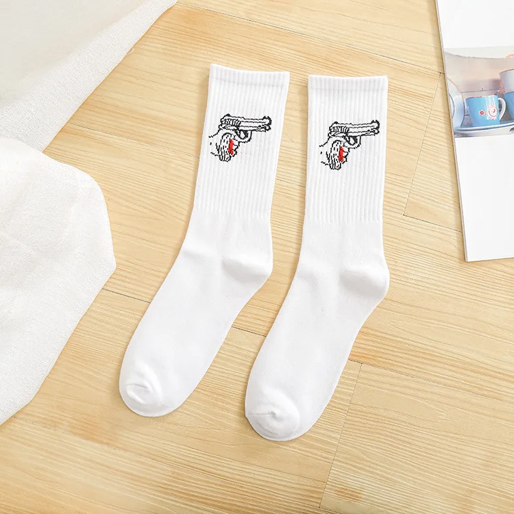 Pistol white Женские Носки с рисунком банана, курицы, ноги кактуса, пистолет, ракета, бомба, Забавные милые женские розовые хлопковые носки в стиле Харадзюку на осень и зиму - Цвет: Pistol white