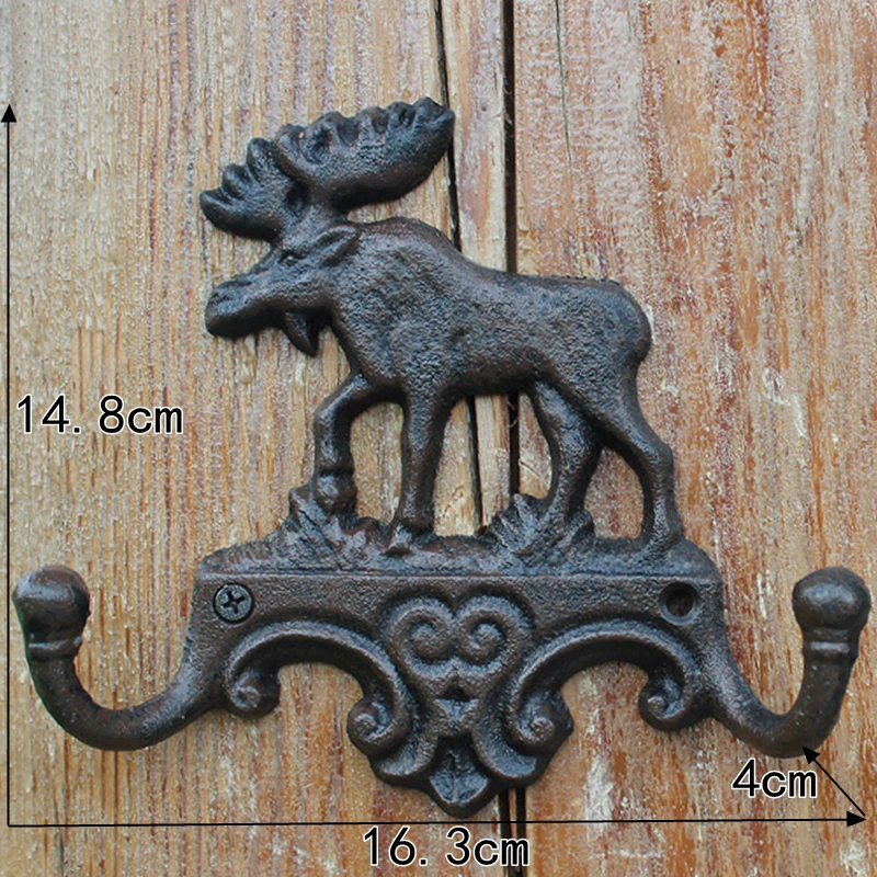 Vintage Reindeer Walking On Lawn Cast Iron Wall Hook With Two Hangers European Home Garden Decor Xmas Metal Hooks | Дом и сад