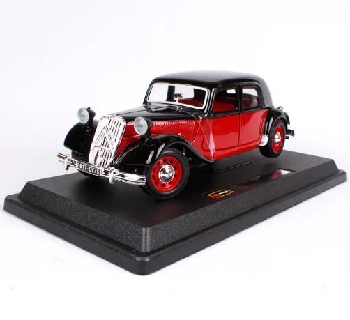 Модель автомобиля Bburago в ретро стиле 1:24 1952 Citroen T.A 15CV|car toy|model car toycars diecast |