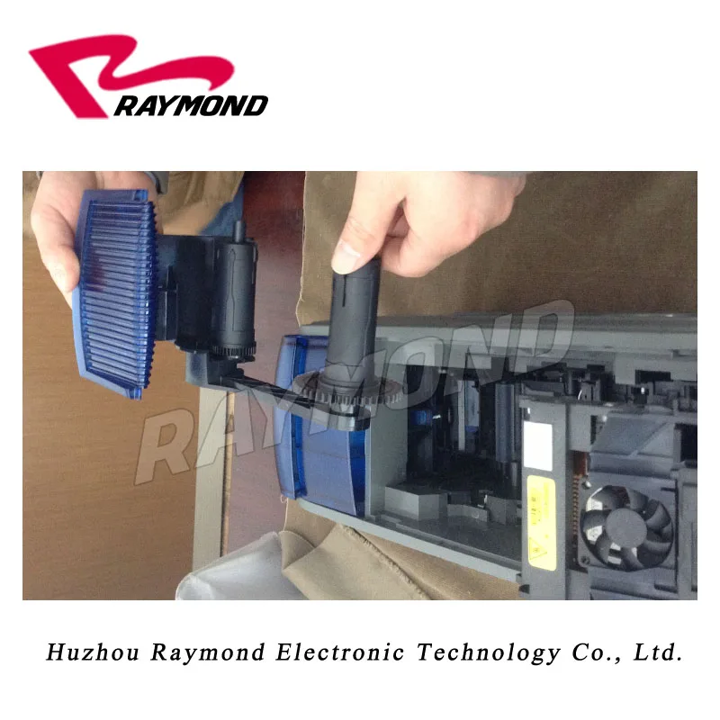 Односторонний пластиковый принтер для идентификационных карт Datacard SD260 с цветной