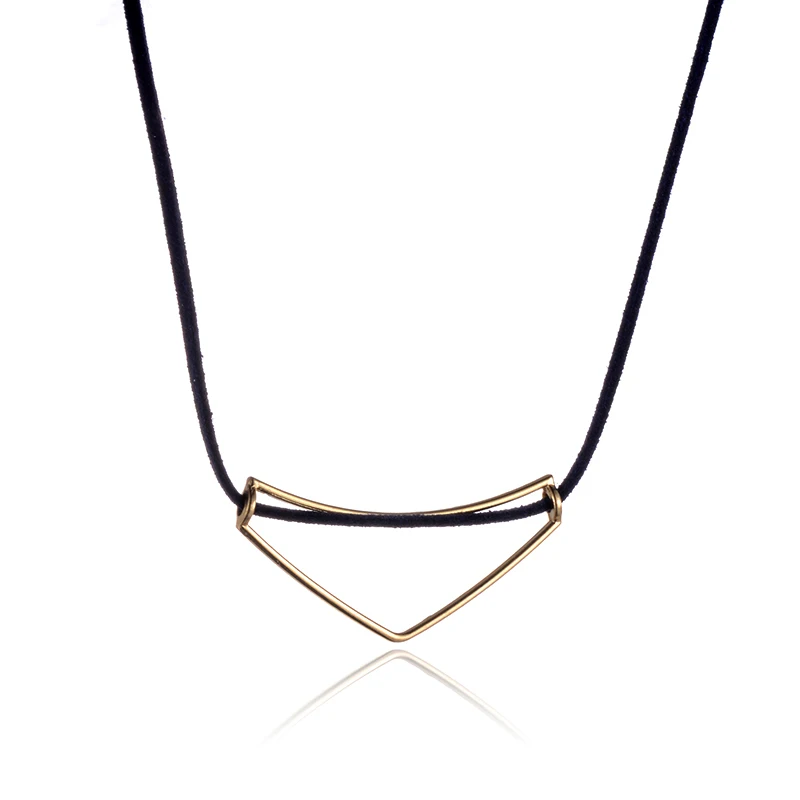 Ожерелье SUKI из кожи в европейском стиле с простой геометрией и треугольной