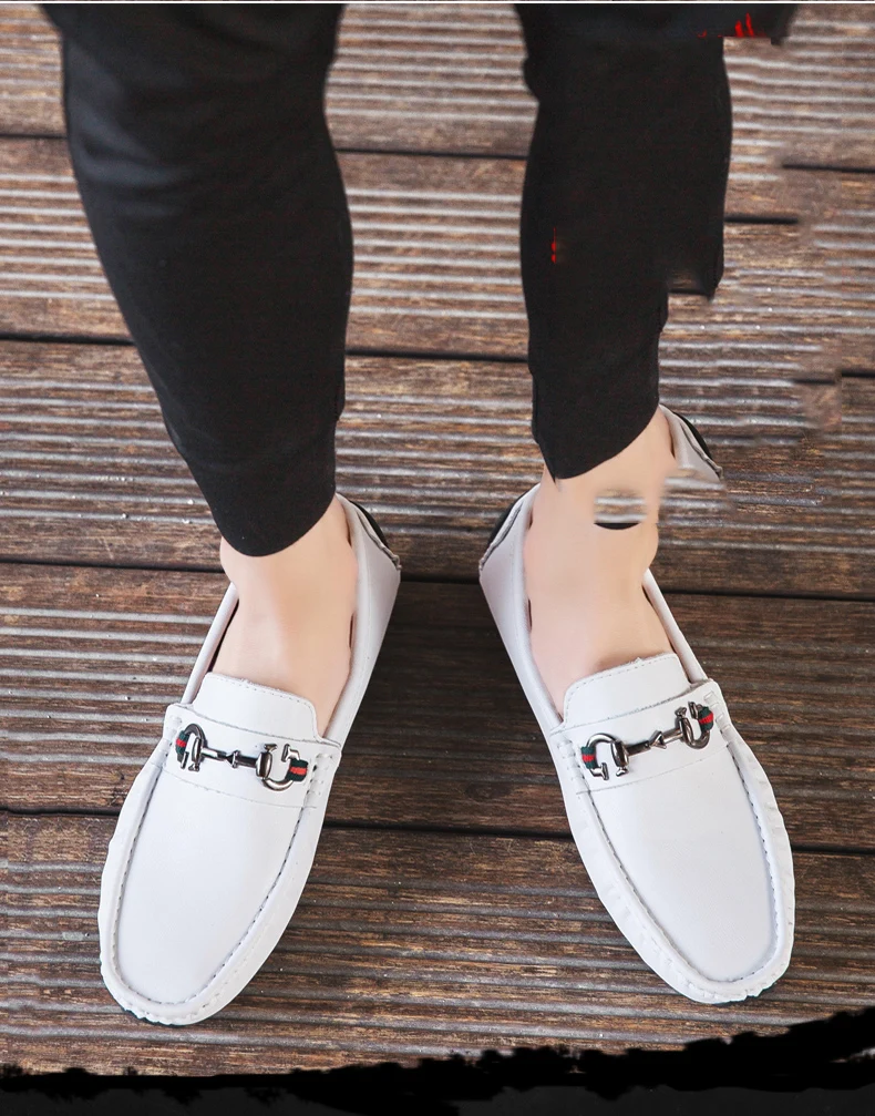 New Summer Men Flat Shoes Men Flats Slip On Male Loafers Driving Moccasins Homme Classic Comfortable Men Fashion Casual Shoes