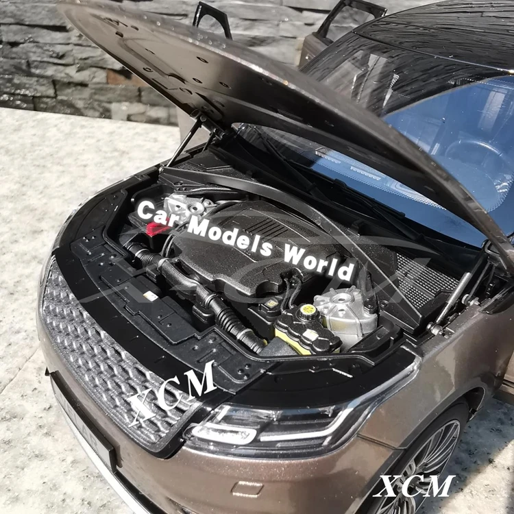 Литая модель автомобиля для lcd Velar 1:18(бронза/коричневый)+ маленький подарок