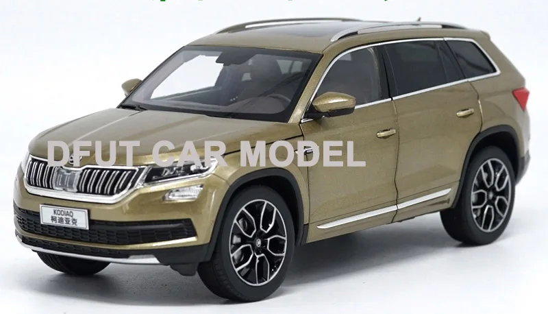 3 1/18 KODIAQ SUV литая металлическая модель автомобиля, игрушка для детей, подарки на день рождения, коллекция игрушек, оригинальная коробка, детские игрушечные машинки - Цвет: 3