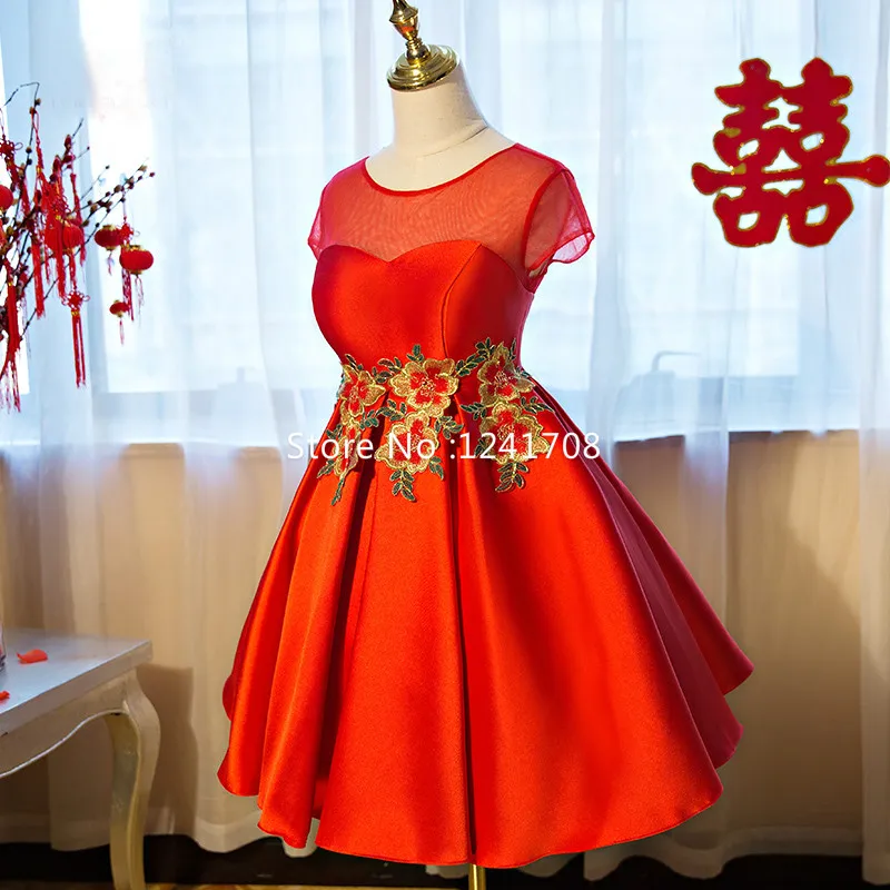 Brand New 2017 Summer O-Neck Short Sleeve Red Satin Sashes Flowers Embroidery Pattern Floor-Length Evening Party Dresses |