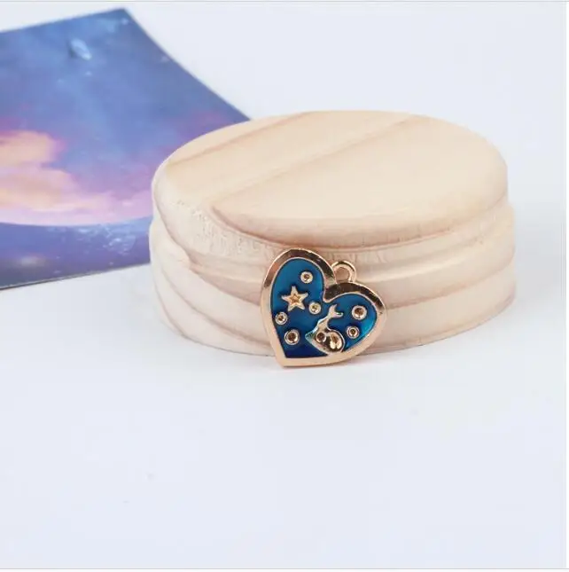 2 Diy ювелирных изделий 30 шт./партия Мультфильм сердца/круглые/спутниковая Форма сплав плавающий медальон Подвески подходят серьги/браслет подвески - Окраска металла: 2