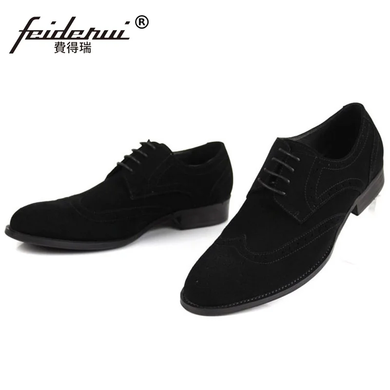 Мужские модельные туфли в винтажном стиле из натуральной замши с перфорацией