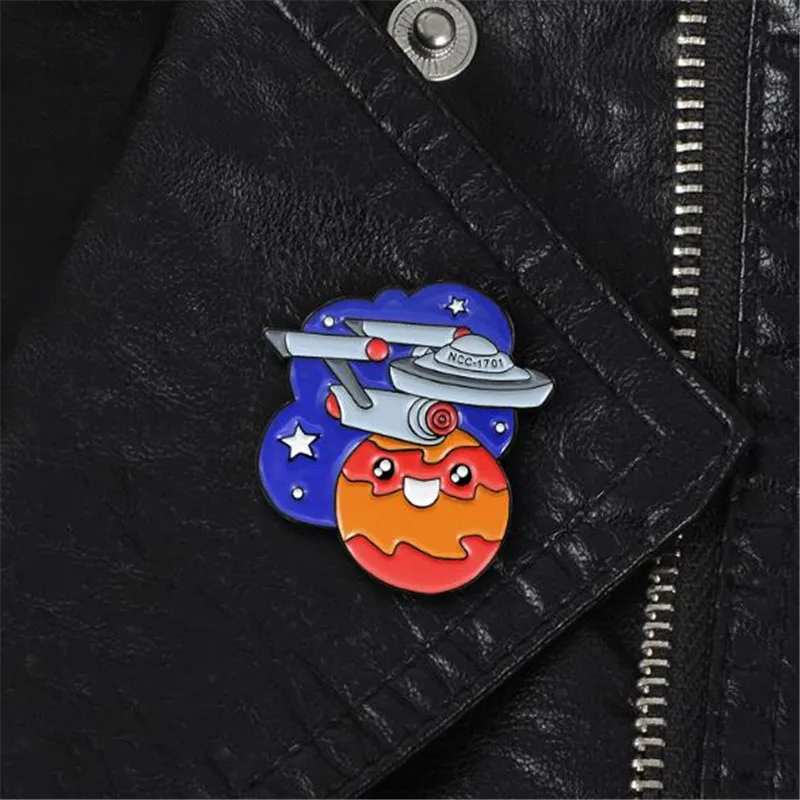 Новый космический корабль Звездный металлический значок DIY рубашка для джинсов