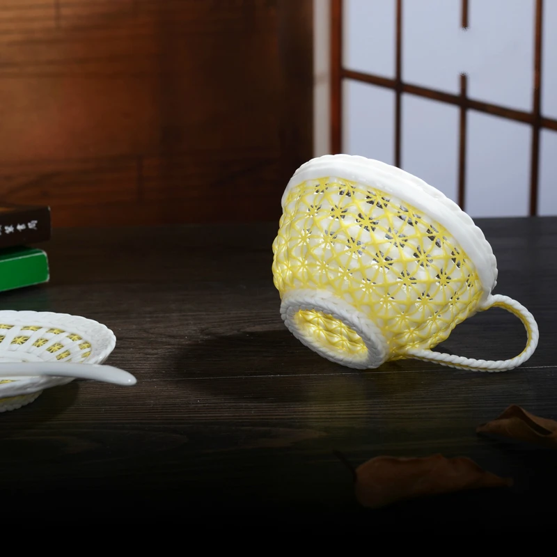 Изысканная кофейная чашка набор блюдца плетеная сотовая пустотелая Прозрачная