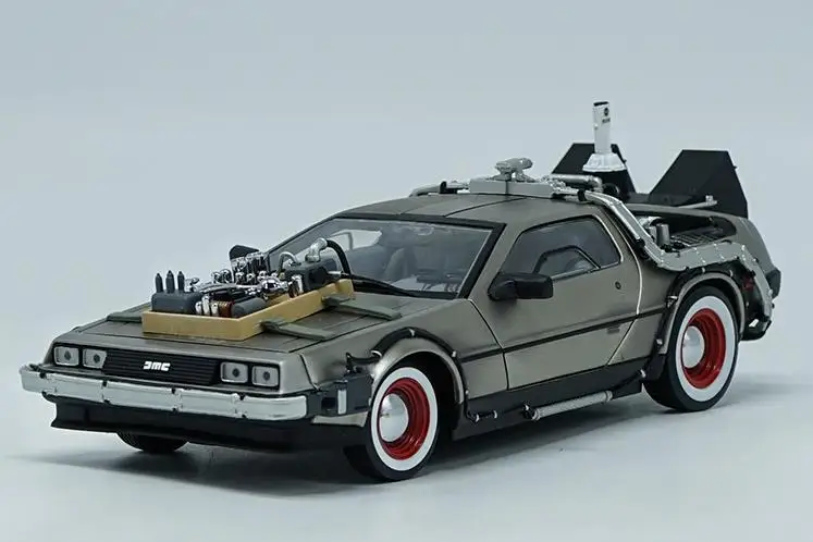 1:18 передовая модель автомобиля из сплава делореана, литая под давлением металлическая модель игрушечного автомобиля, Высококачественная коллекция гоночных автомобилей