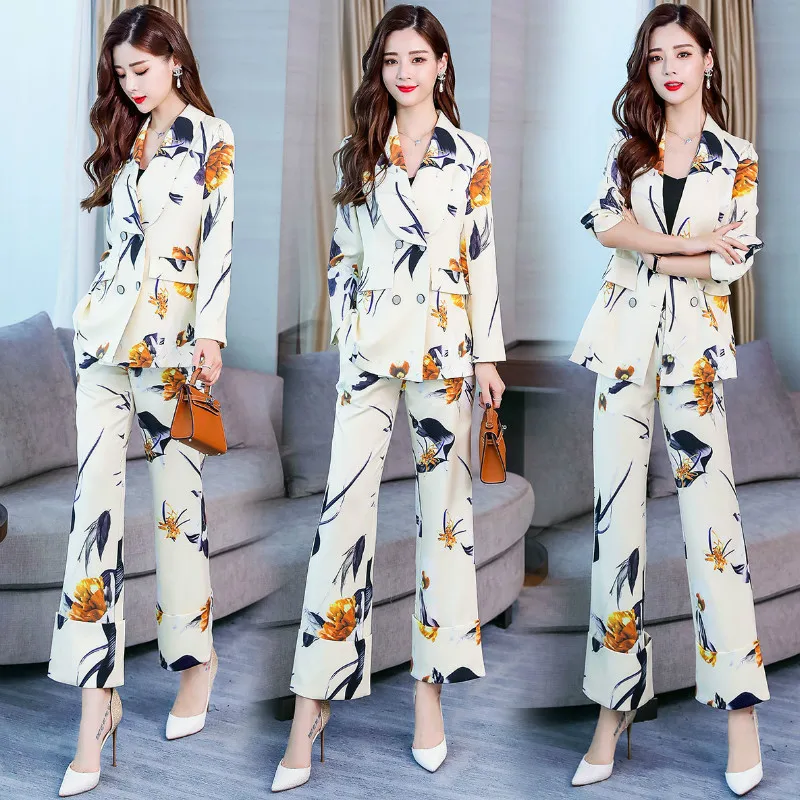 Set female new 2018 autumn woman two-piece fashion temperament printing lapel small suit + slim irregular flared pants |