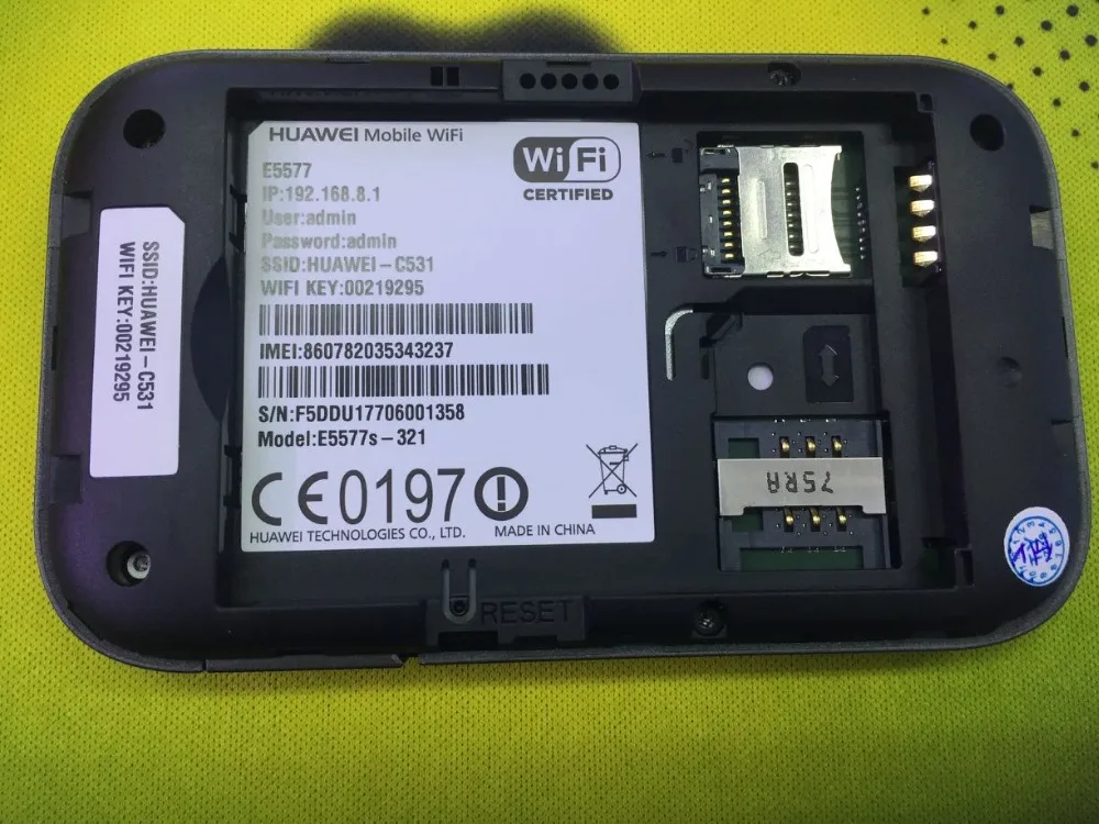 Беспроводной мобильный MiFi модем Huawei LTE FDD800/850/900/1800/2100/2600 МГц 150 Мбит/с 3000 мА/ч с