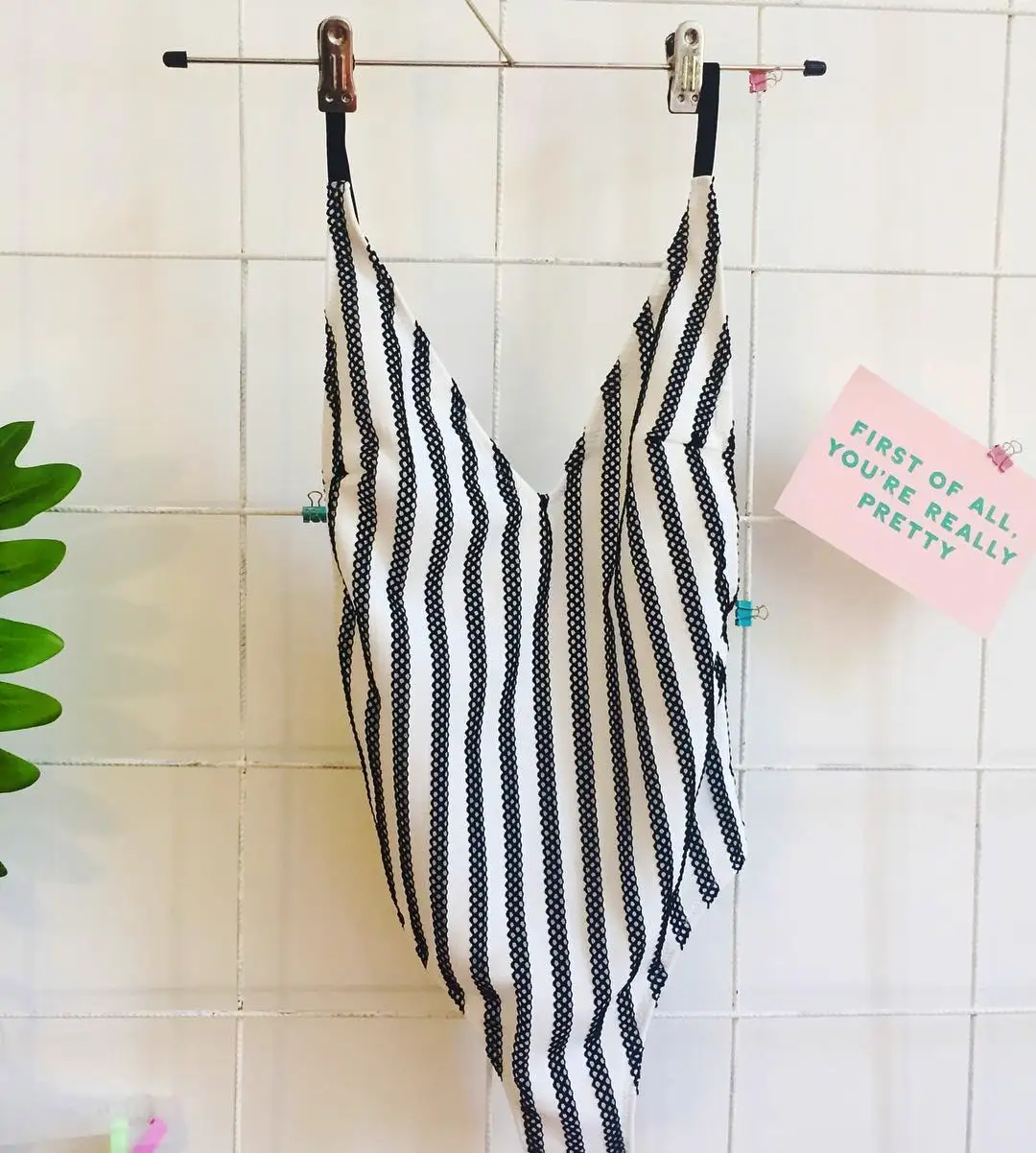 2018 полосатый Купальники для малышек Одна деталь Плавание костюм Для женщин