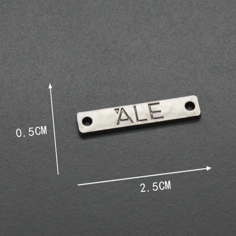 Индивидуальные высококачественные этикетки с тиснением из сплава для одежды