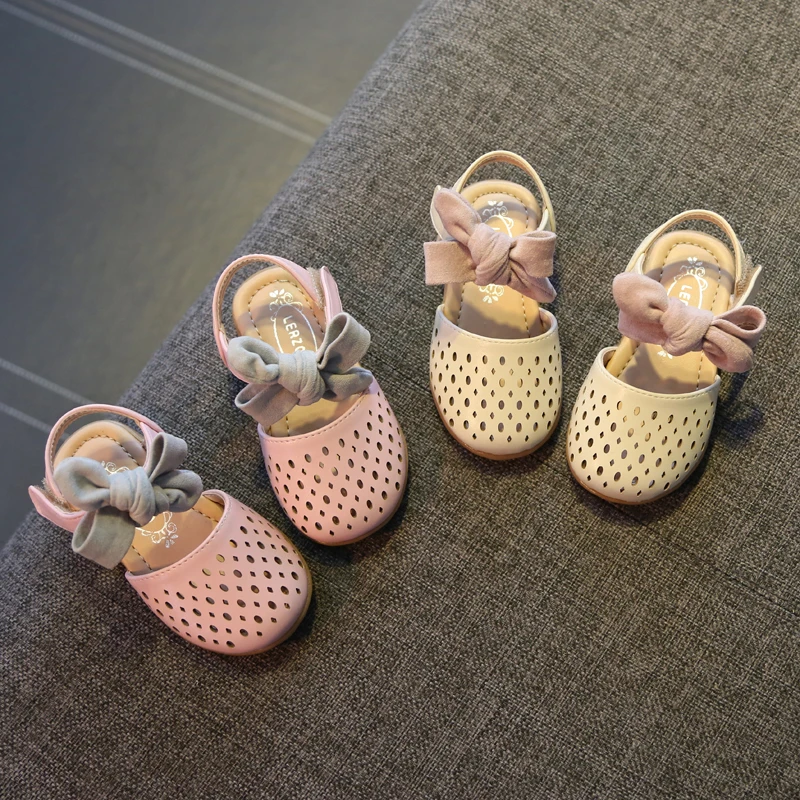 Сандалии Детские с мягкой подошвой Нескользящие вырезами летняя обувь для