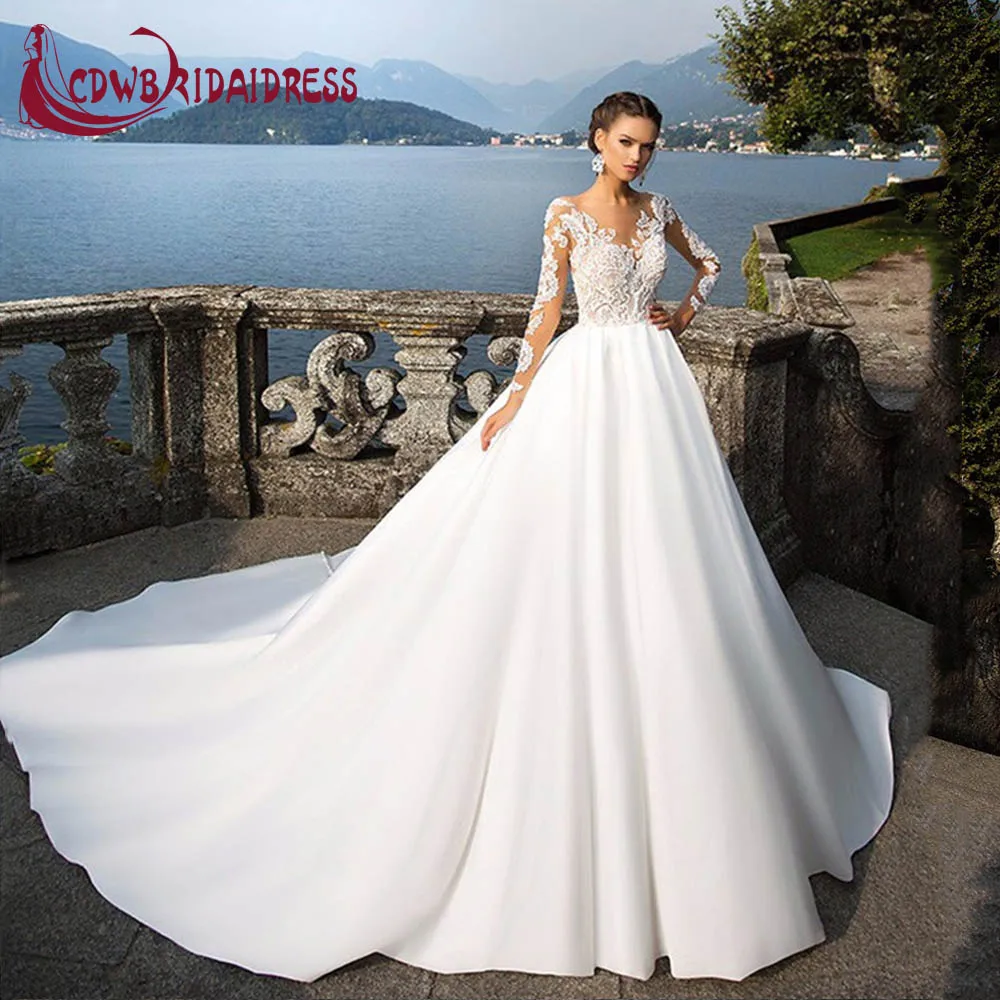 2017 Новое Прибытие Сшитое Vestido Де Noiva Белый/Слоновая Кость Атласные Аппликации