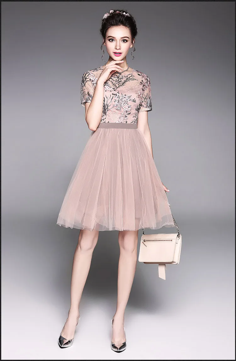 2017 Для женщин летние Элегантное платье сетка вышивка Пережатая Талия бальное