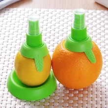 2pcs/Set Lemon Sprayer kitchen Gadgets Orange Juice Citrus Spray Manual Fruit Juicer Lemon Squeezer Kitchen Tools 2pcs/Set Lemon Sprayer kitchen Gadgets Orange Juice Citrus Spray Manual Fruit Juicer Lemon Squeezer Kitchen Tools