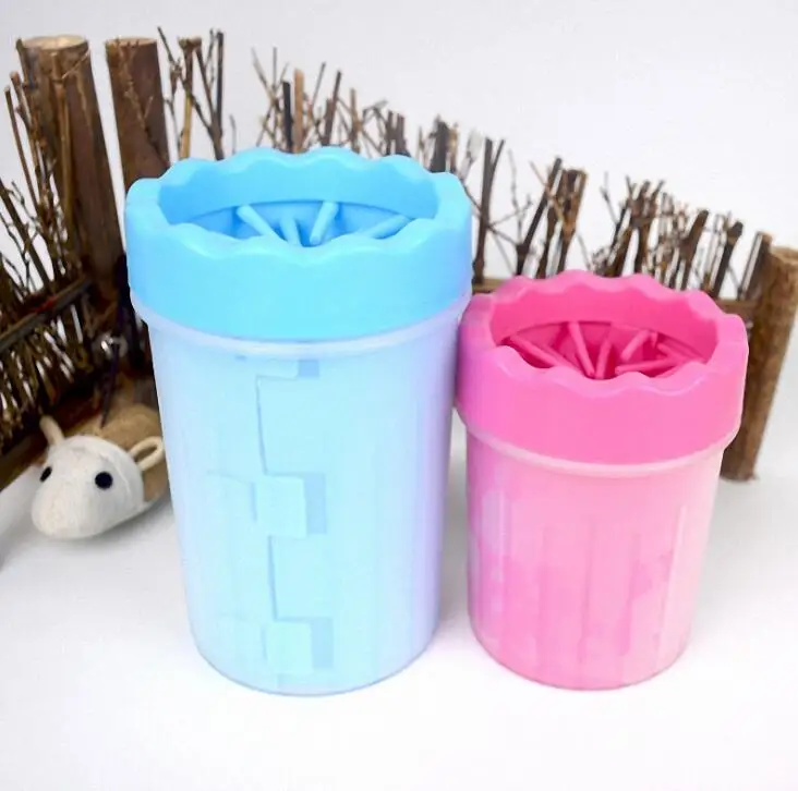 

Pet Cats Dogs Foot Clean Cup For Dogs Cats Cleaning Tool Soft Plastic Washing Brush Paw Washer Pet Accessories for Dog