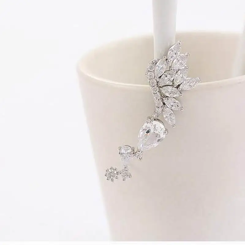 silver plated Корейский стиль сияющие хрустальные стразы Клипсы-каффы серьги для женщин девушек женские серьги - Окраска металла: silver plated