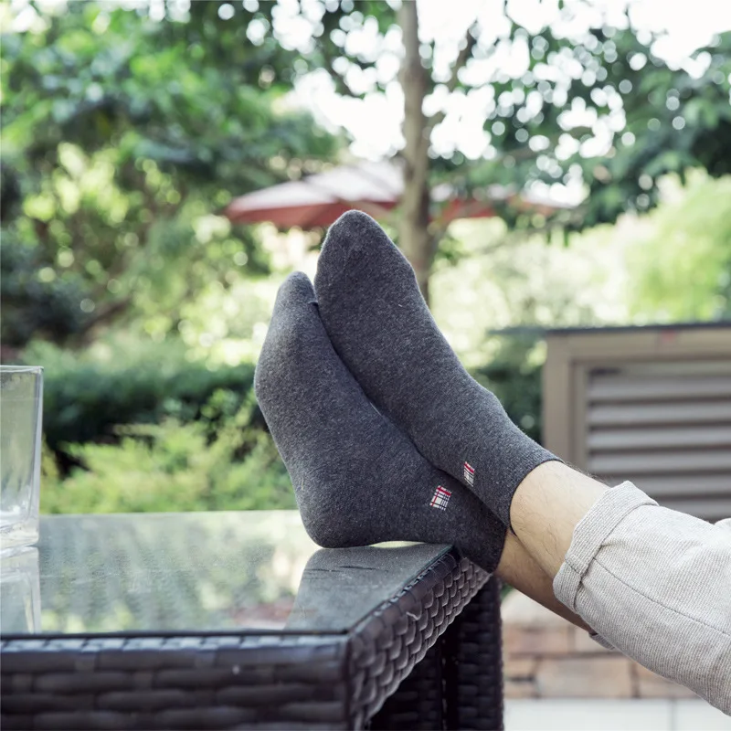 Носки мужские однотонные хлопок теплые удобные цвет черный/серый/белый весна