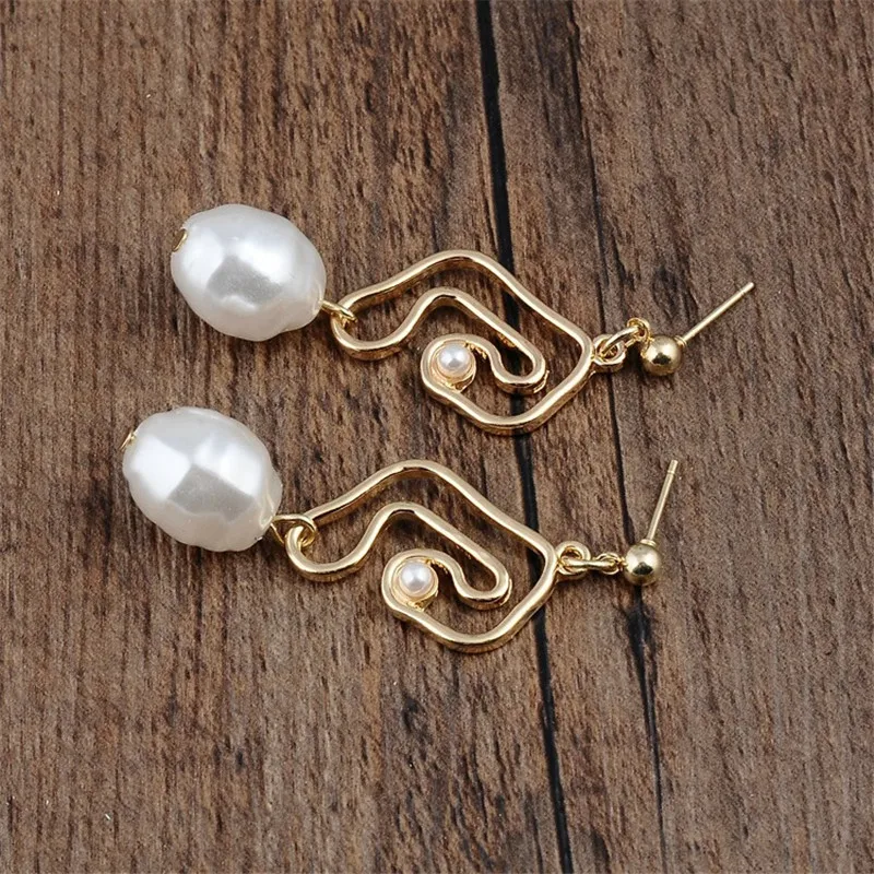 Новое поступление висячие серьги золотого цвета в форме сердца для женщин