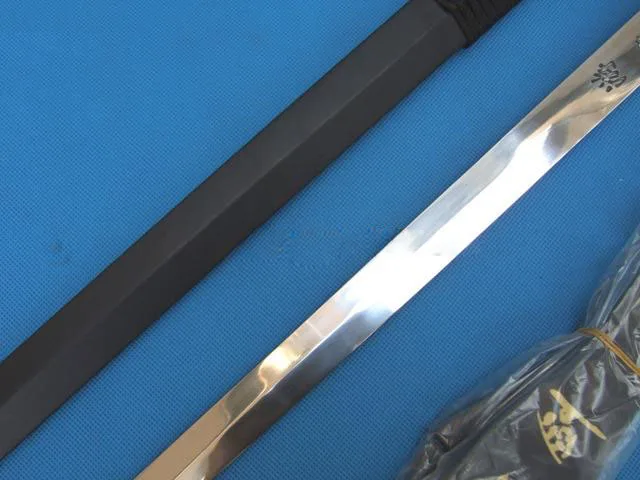 S4705 фильм семь мечей Античная латунная плавательная игрушка дракона с подставкой